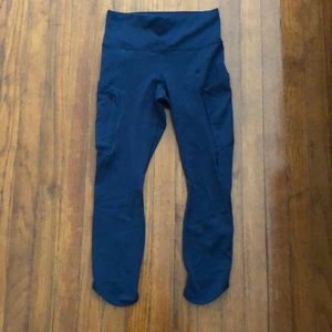 Athleta Up for Anything Capri Tight XS